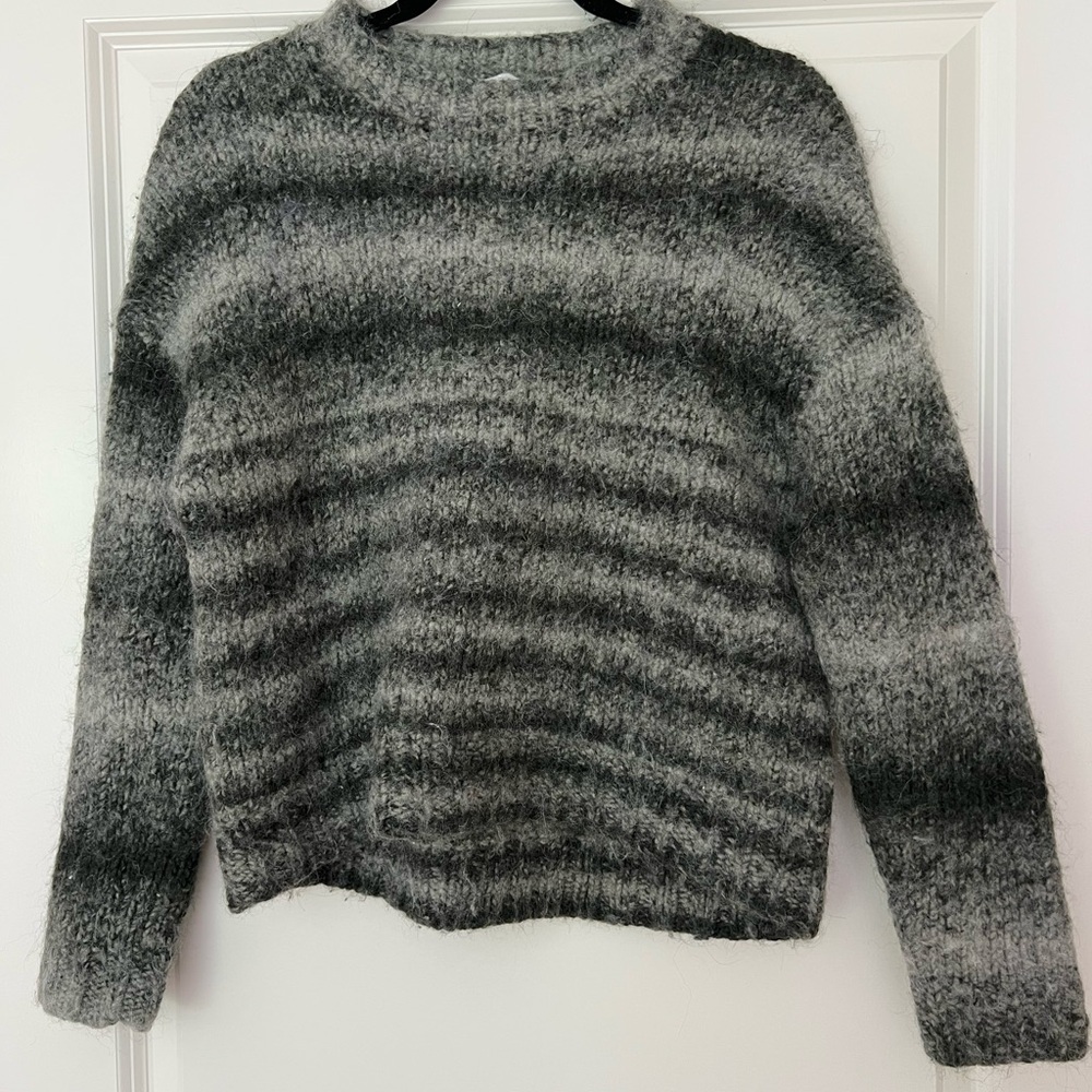 Derek Lam Gray and Green Crew Neck Sweater with Gradient Stripes